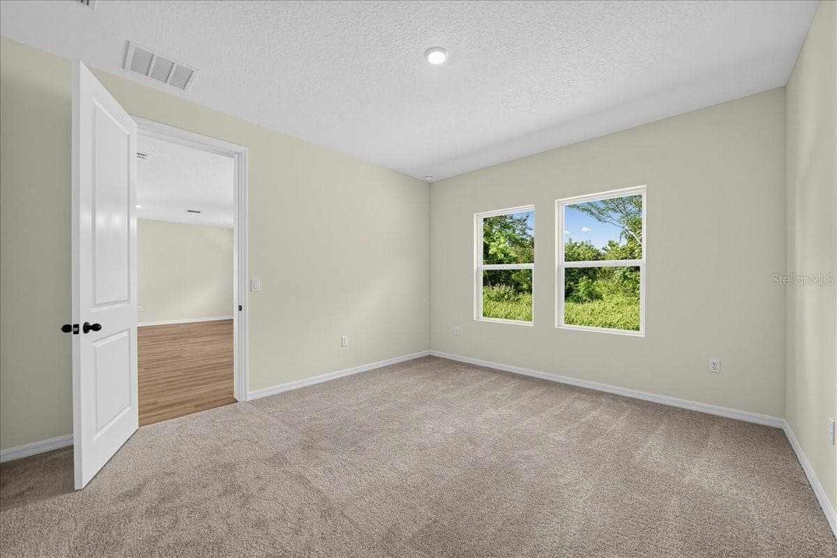 Single Family Residence at 1640 CANE BAMBOO DR, ST CLOUD, photo 14 of 34