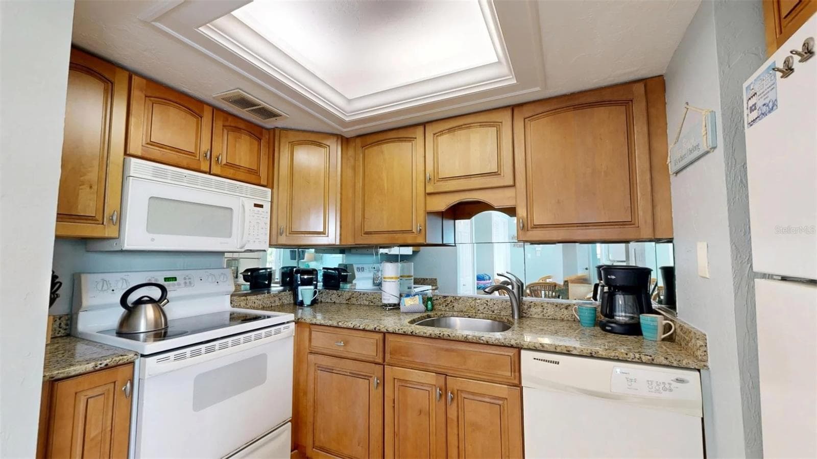 Condominium at 6310 MIDNIGHT PASS RD #403N, SARASOTA, photo 15 of 67