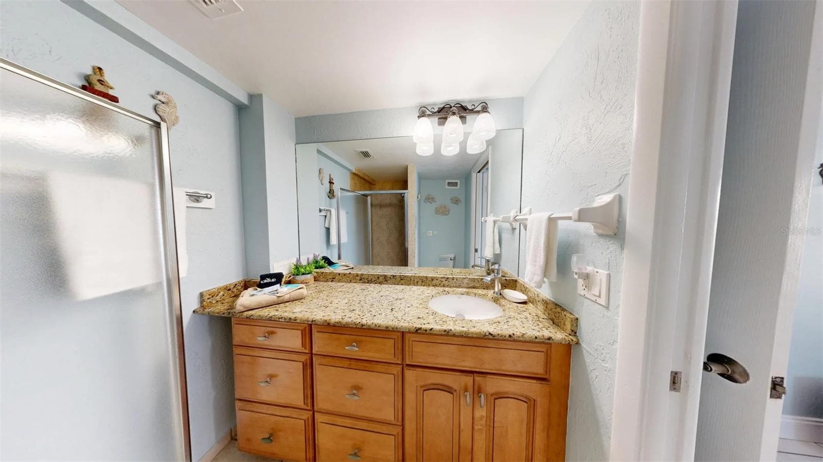 Condominium at 6310 MIDNIGHT PASS RD #403N, SARASOTA, photo 36 of 67