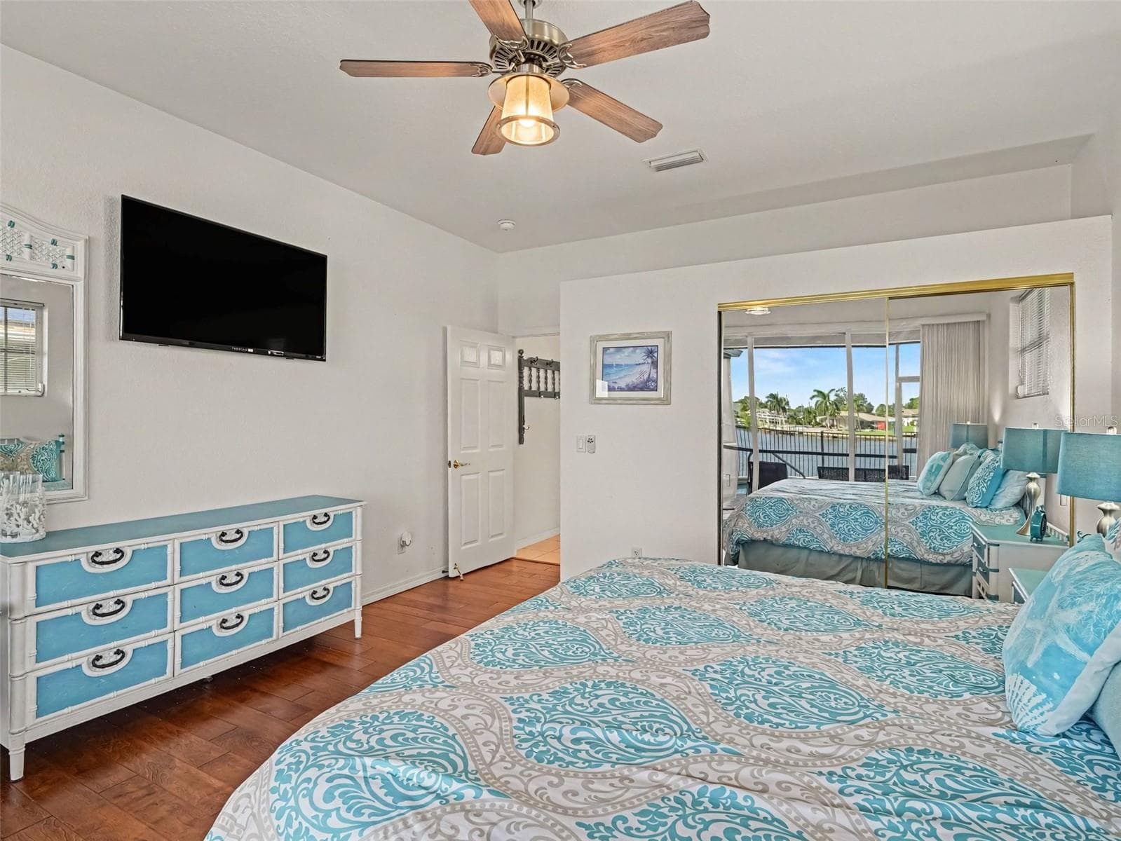 Single Family Residence at 2674 LAKE VIEW BLVD, PORT CHARLOTTE, photo 16 of 52