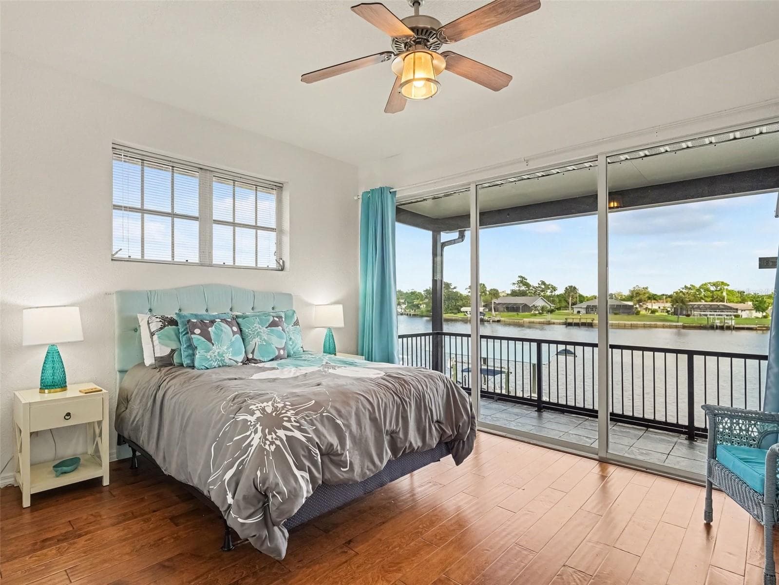 Single Family Residence at 2674 LAKE VIEW BLVD, PORT CHARLOTTE, photo 23 of 52