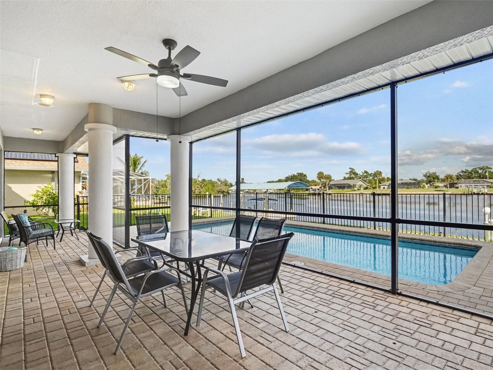 Single Family Residence at 2674 LAKE VIEW BLVD, PORT CHARLOTTE, photo 32 of 52