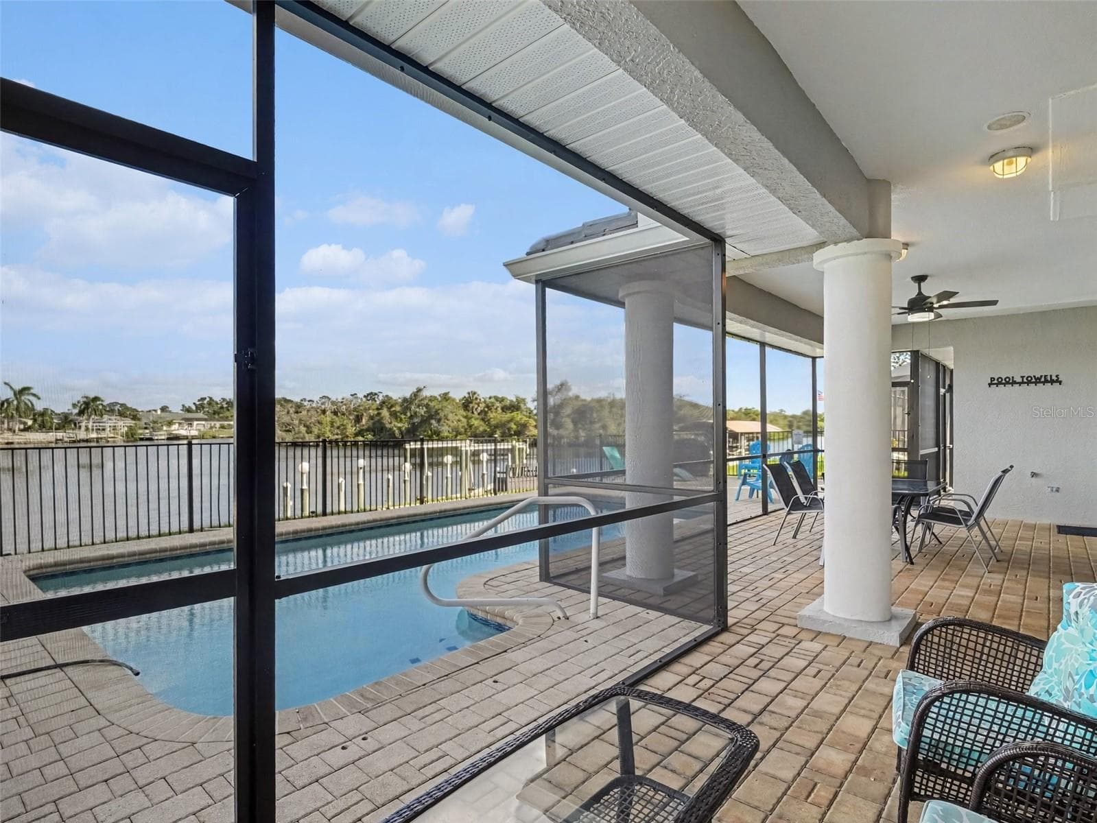 Single Family Residence at 2674 LAKE VIEW BLVD, PORT CHARLOTTE, photo 33 of 52