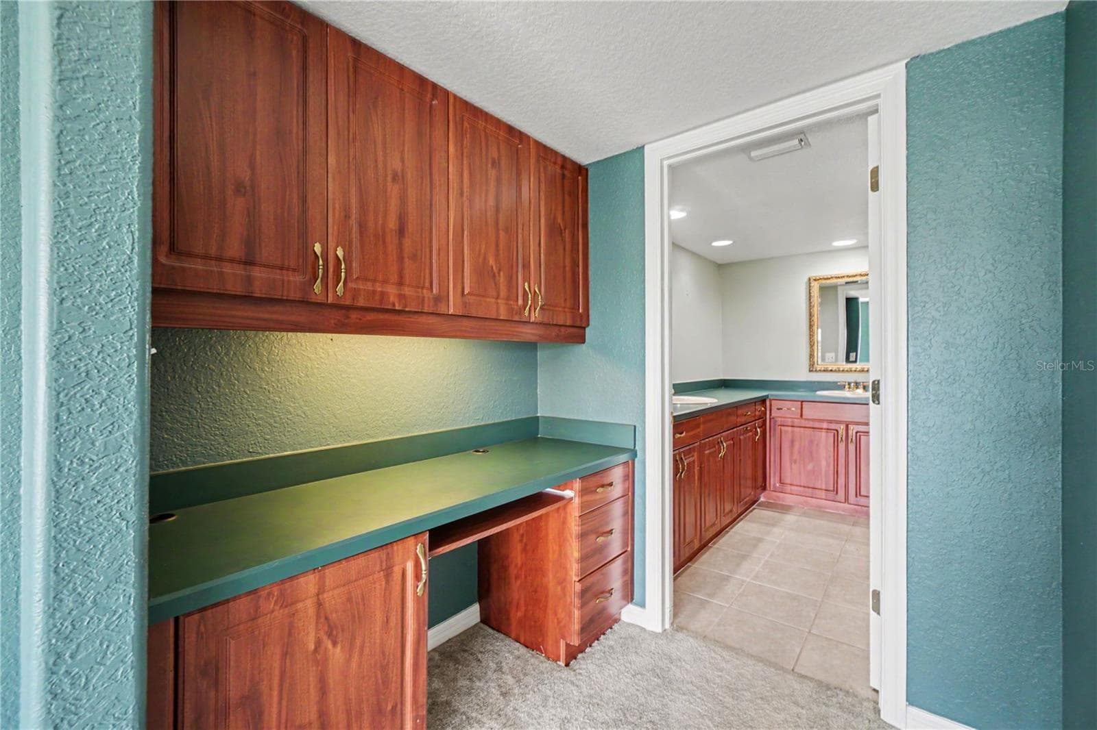 Primary vanity/ desk - 601 SHREVE ST #25A, PUNTA GORDA