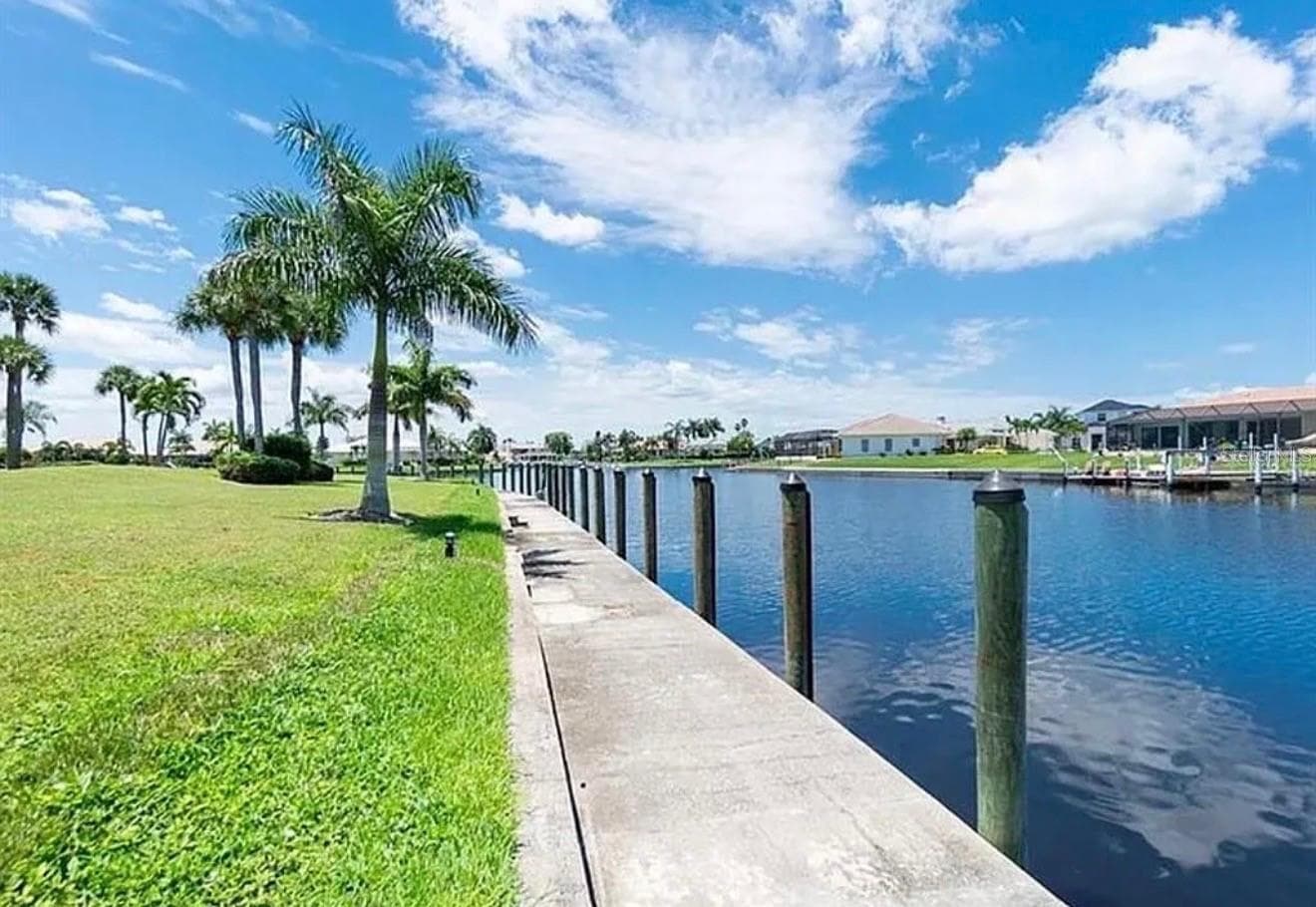 1200' dock space - 601 SHREVE ST #25A, PUNTA GORDA