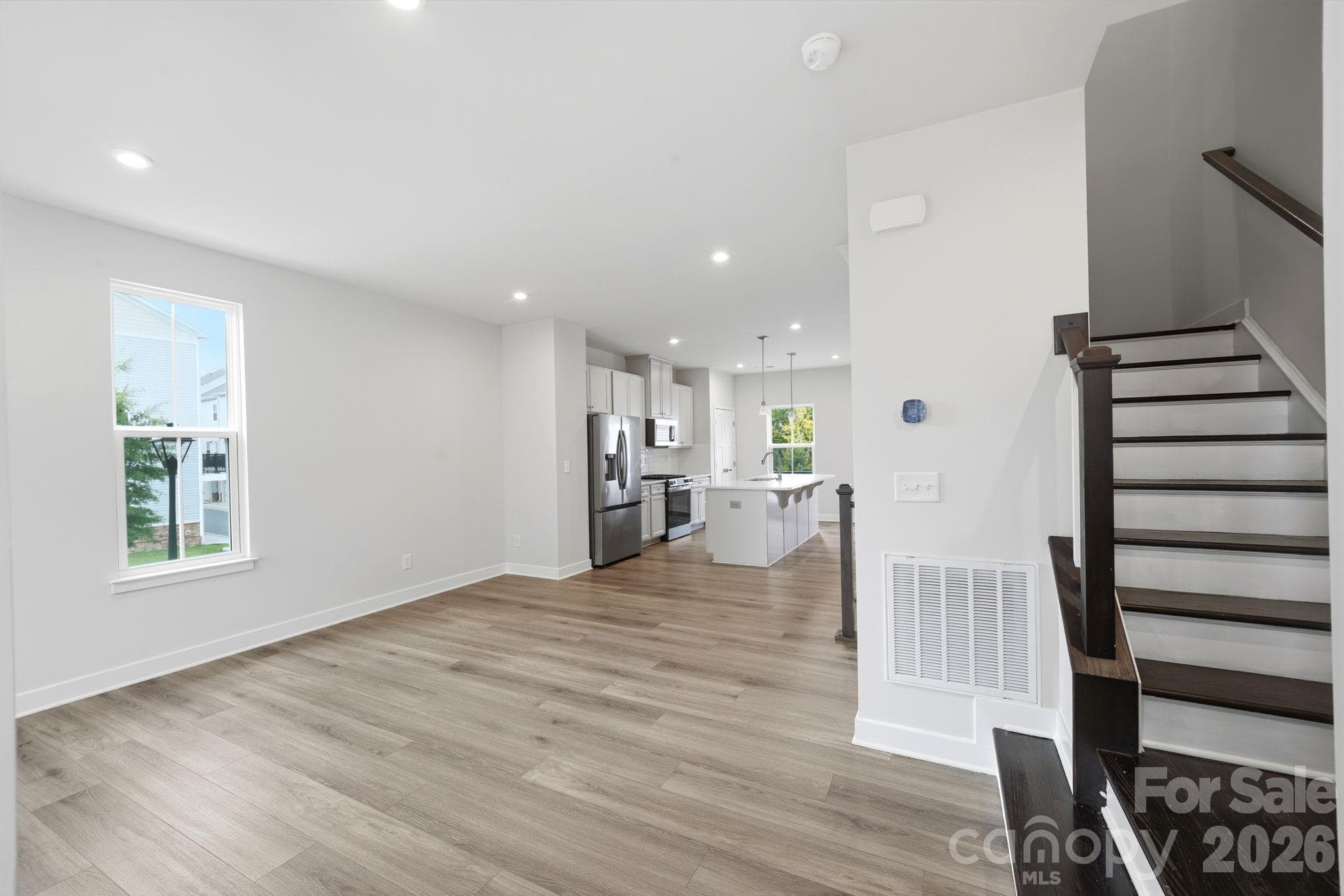 Townhouse at 9302 Mallard Mills Drive, Charlotte, photo 5 of 38