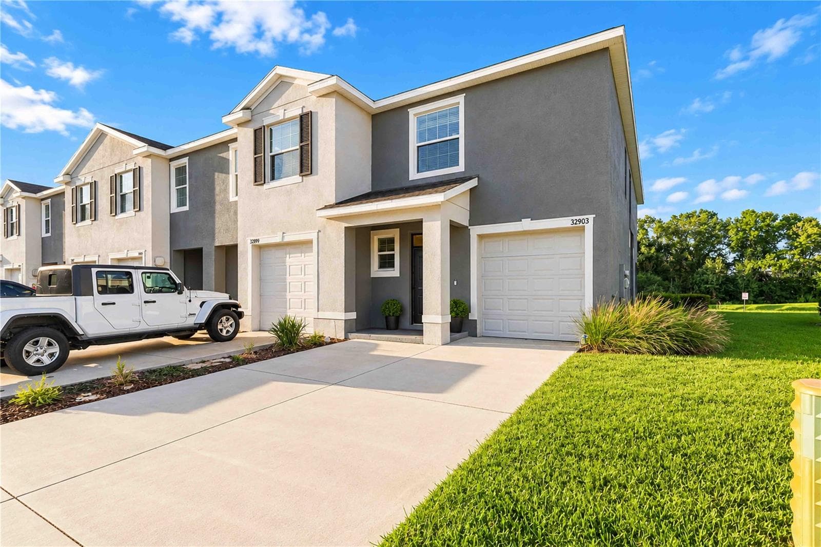 Townhouse at 32903 PEZ LANDING LN, WESLEY CHAPEL, photo 2 of 32