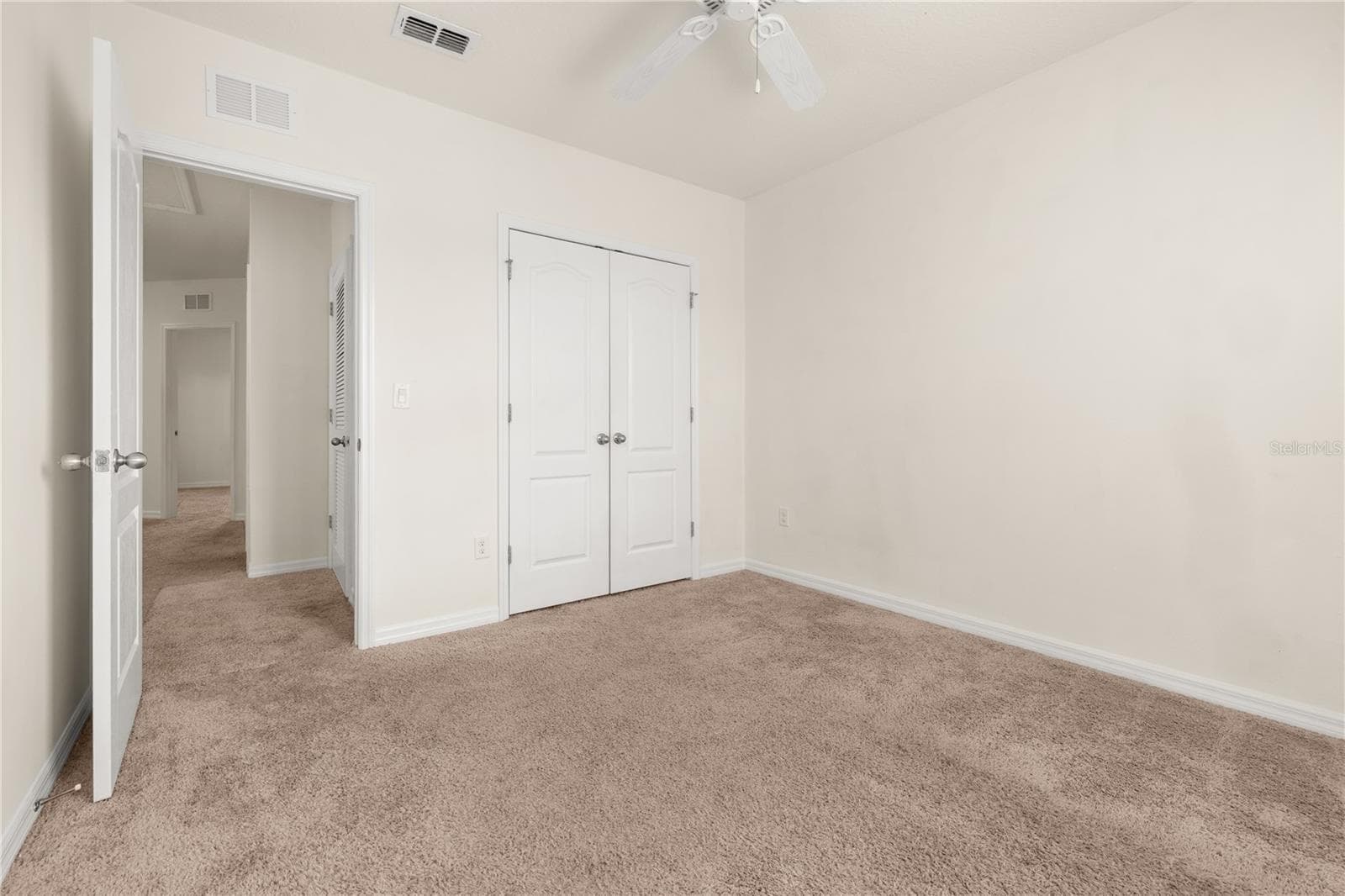 Townhouse at 475 ARBOR LAKES DR, DAVENPORT, photo 44 of 75
