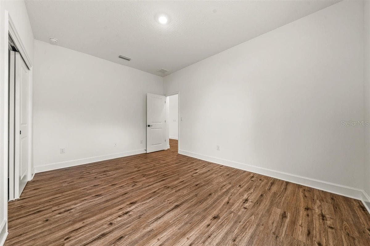 Single Family Residence at 10459 ABBEVILLE ST, SPRING HILL, photo 28 of 48