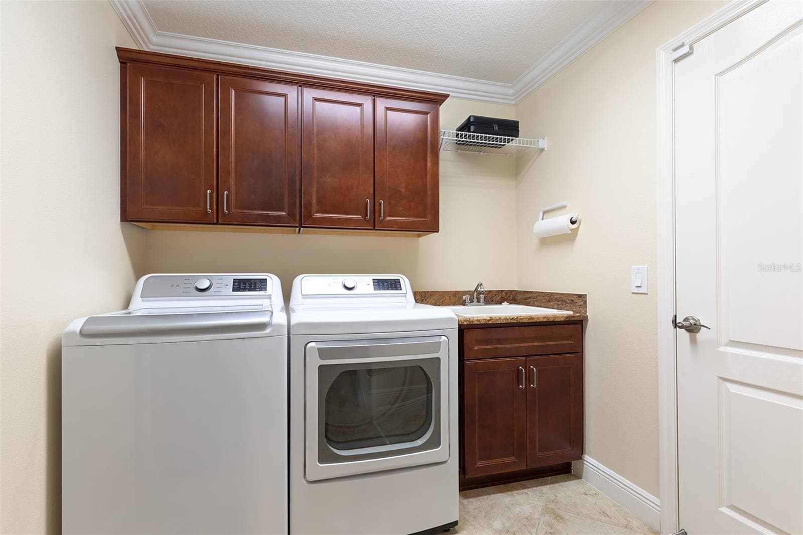 Single Family Residence at 1297 ZOMBAR PL, THE VILLAGES, photo 23 of 36