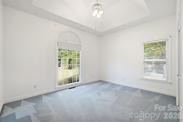 Spacious front bedroom. - 244 Ruth Boulevard, Peachland