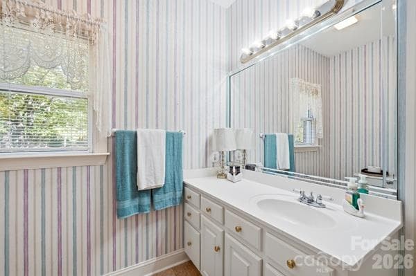 Guest Bath, spacious with linen closet, tub/shower combo.  Well lit! - 244 Ruth Boulevard, Peachland