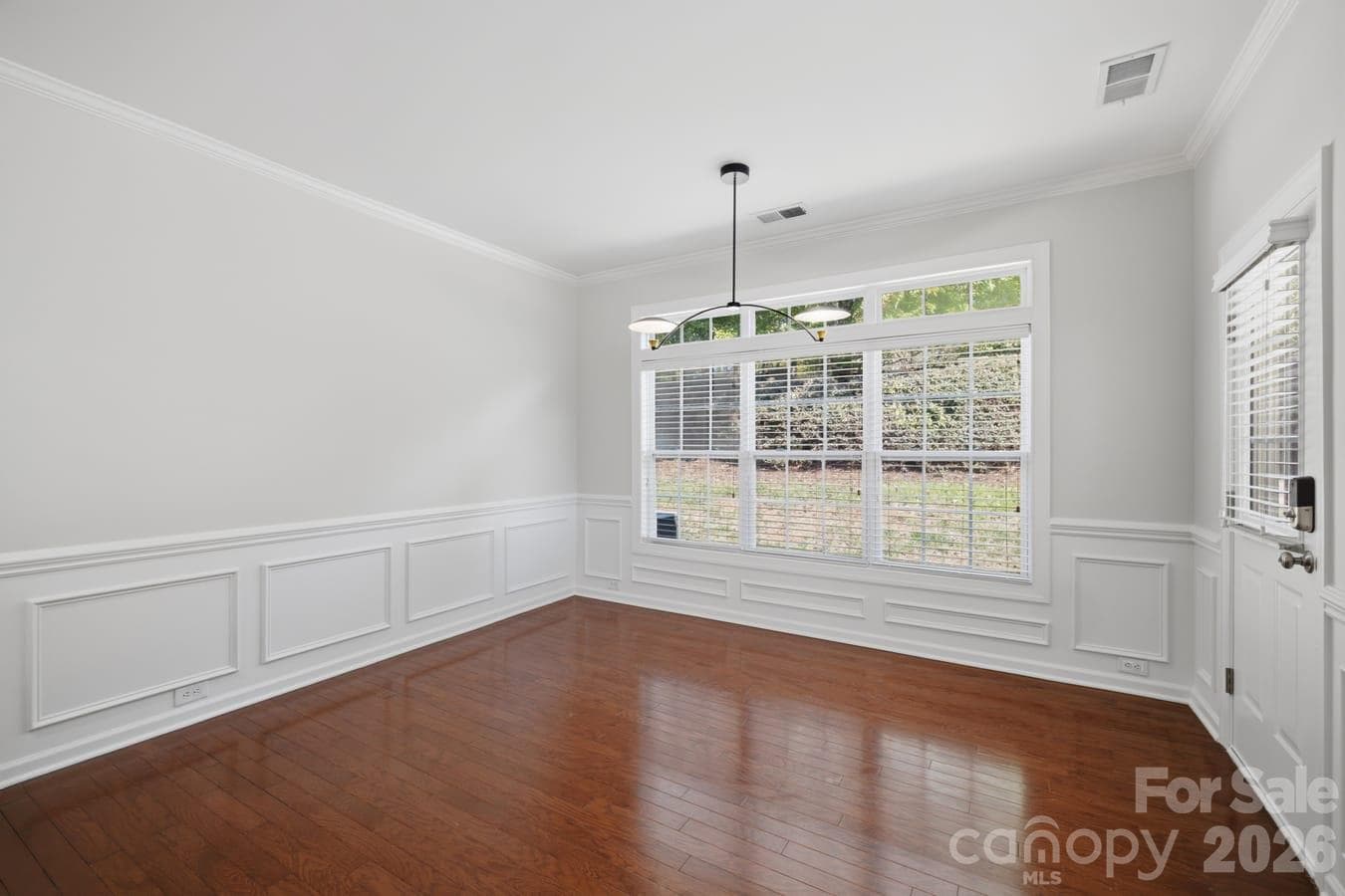 Townhouse at 8424 Loxton Circle, Charlotte, photo 14 of 48