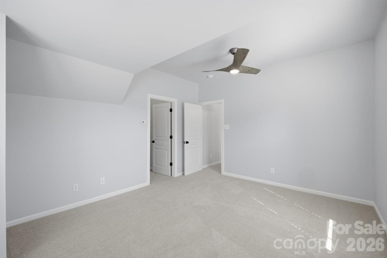 Townhouse at 8424 Loxton Circle, Charlotte, photo 39 of 48