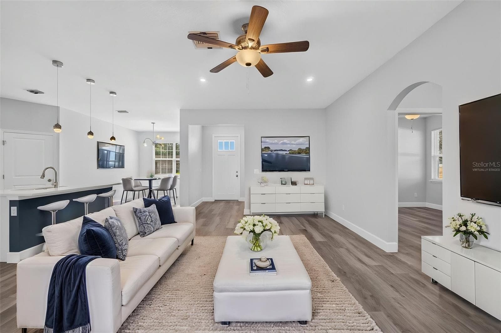 VIRTUALLY STAGED - 301 MAGNOLIA ST, ALTAMONTE SPRINGS