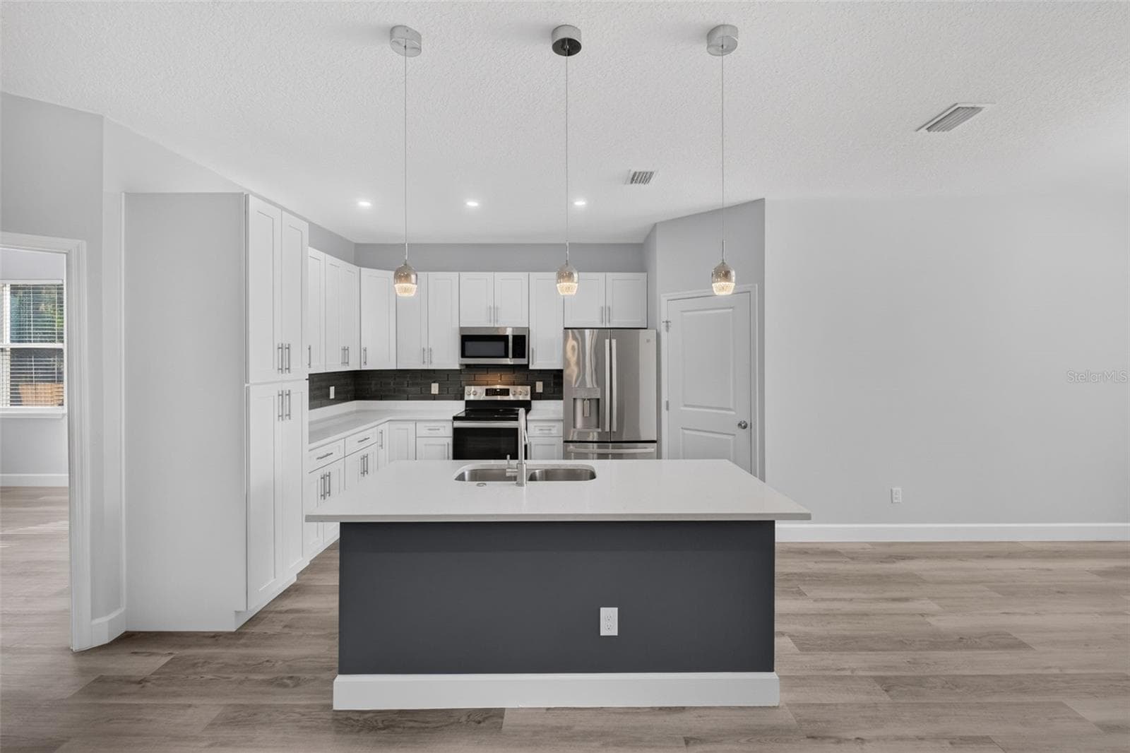 Single Family Residence at 301 MAGNOLIA ST, ALTAMONTE SPRINGS, photo 23 of 92