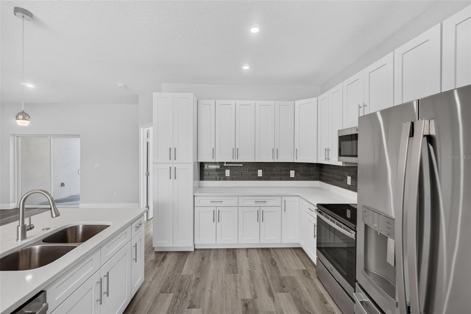 Single Family Residence at 301 MAGNOLIA ST, ALTAMONTE SPRINGS, photo 27 of 92