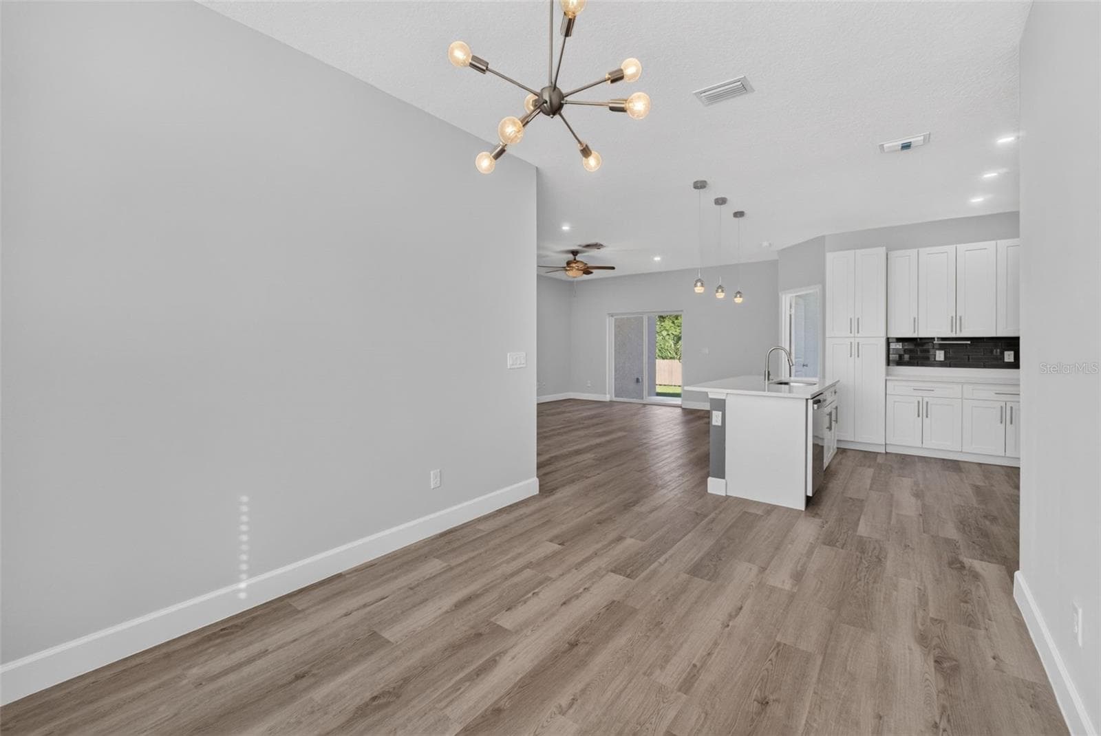 Single Family Residence at 301 MAGNOLIA ST, ALTAMONTE SPRINGS, photo 39 of 92