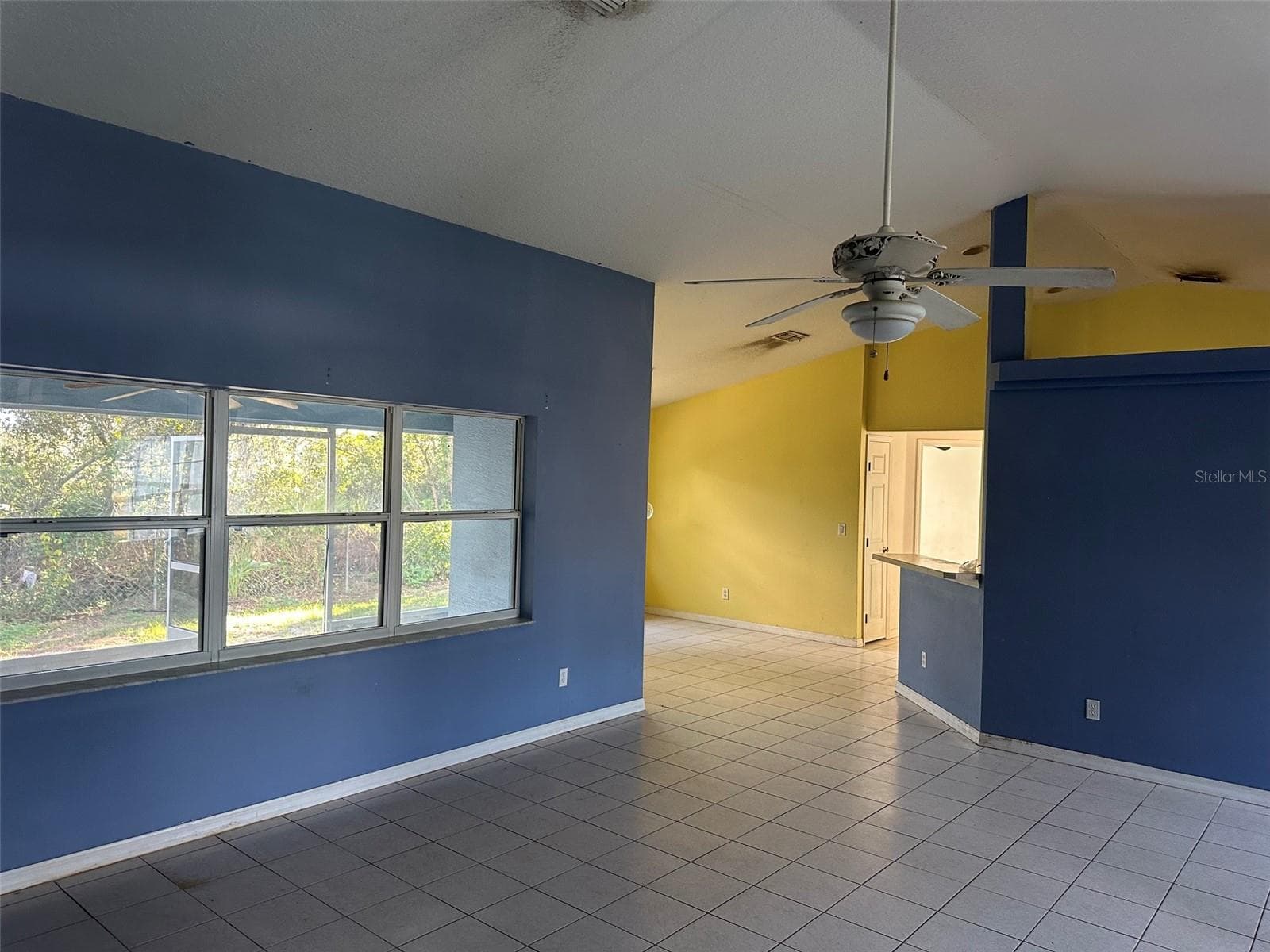 Single Family Residence at 4252 SW 102ND PL, OCALA, photo 6 of 37