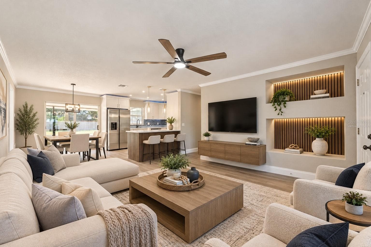 Virtually Staged Open-Concept Living Main Space - 720 GEORGIA AVE, LONGWOOD