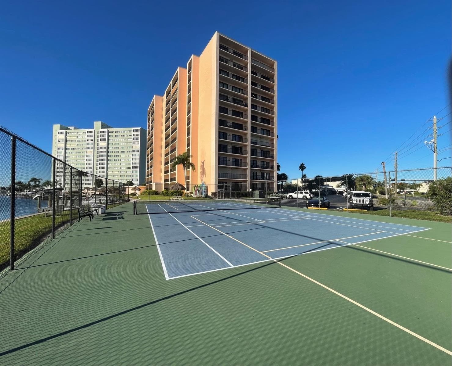 Northern view from tennis court looking south - 51 ISLAND WAY #1109, CLEARWATER