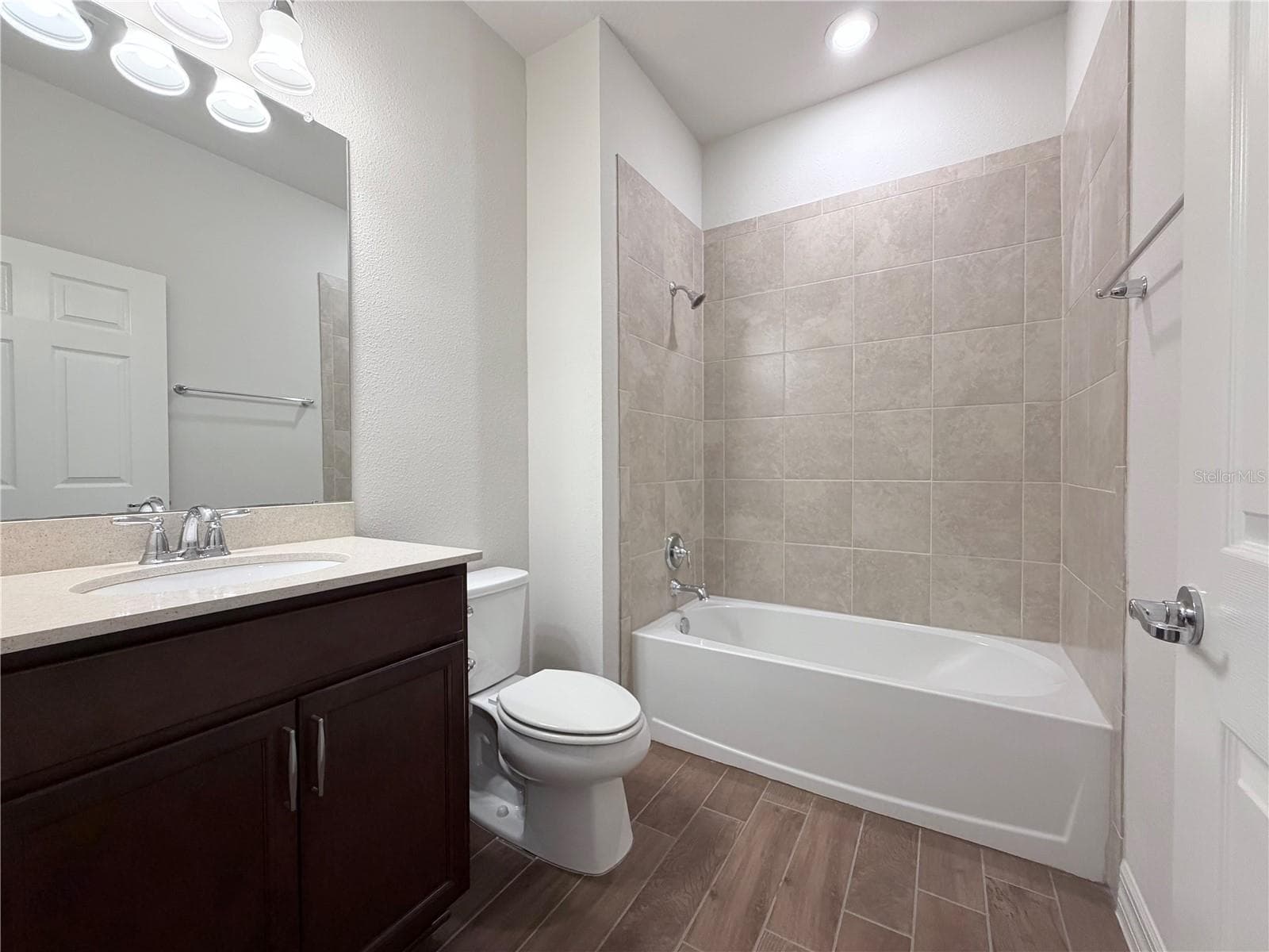 2nd Bathroom - 19420 SHIP WHEEL WAY, LAND O LAKES
