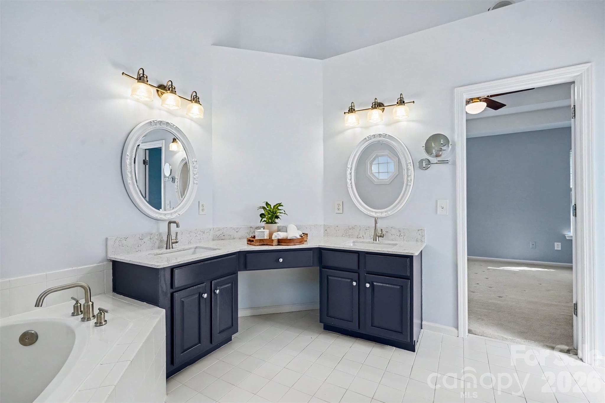 Primary bath with dual vanity, garden tub, separate shower! - 4104 Bamborough Drive, Fort Mill