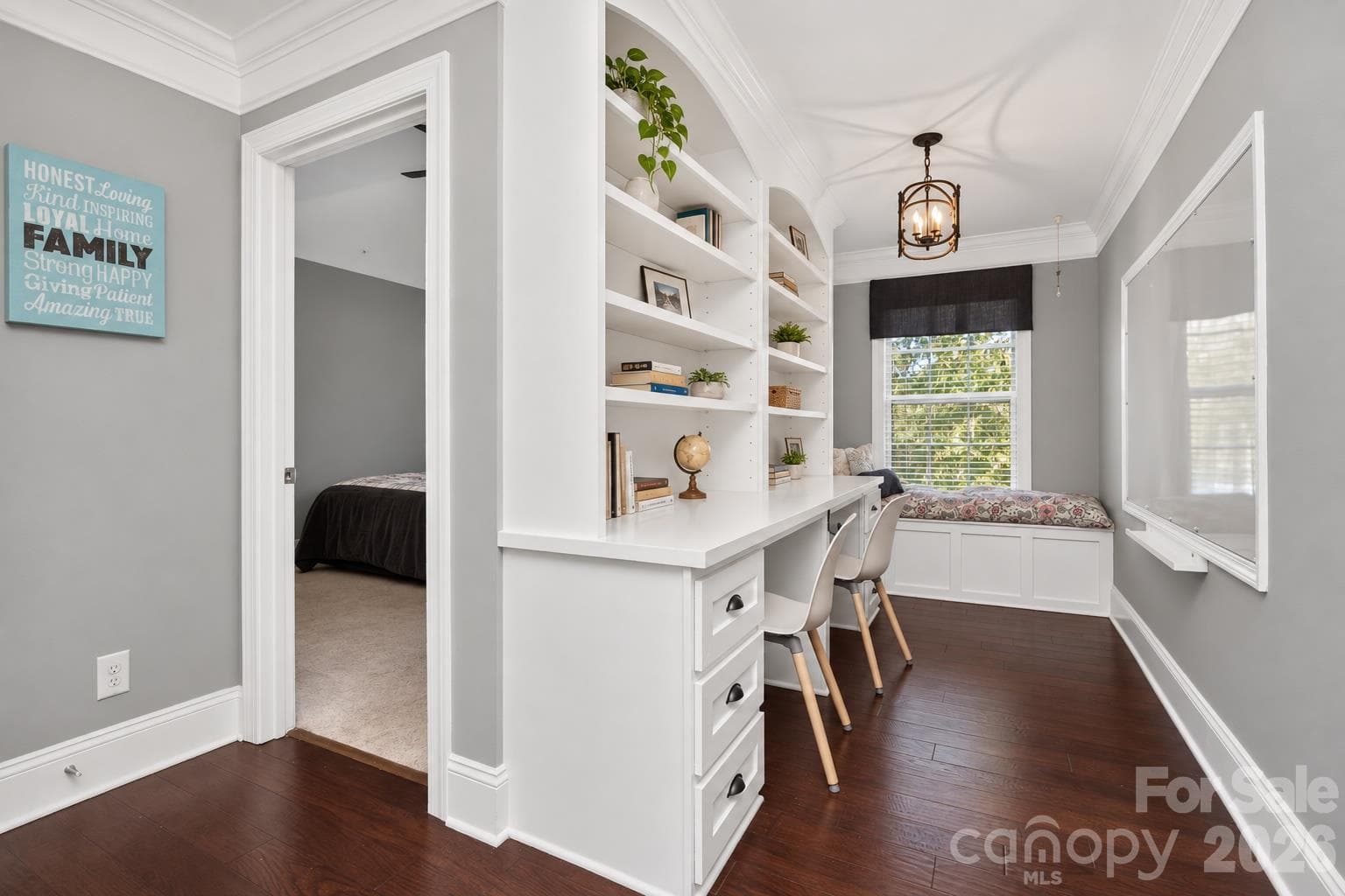 Perfect nook for crafts, work, or play! - 1550 Millbridge Parkway, Waxhaw