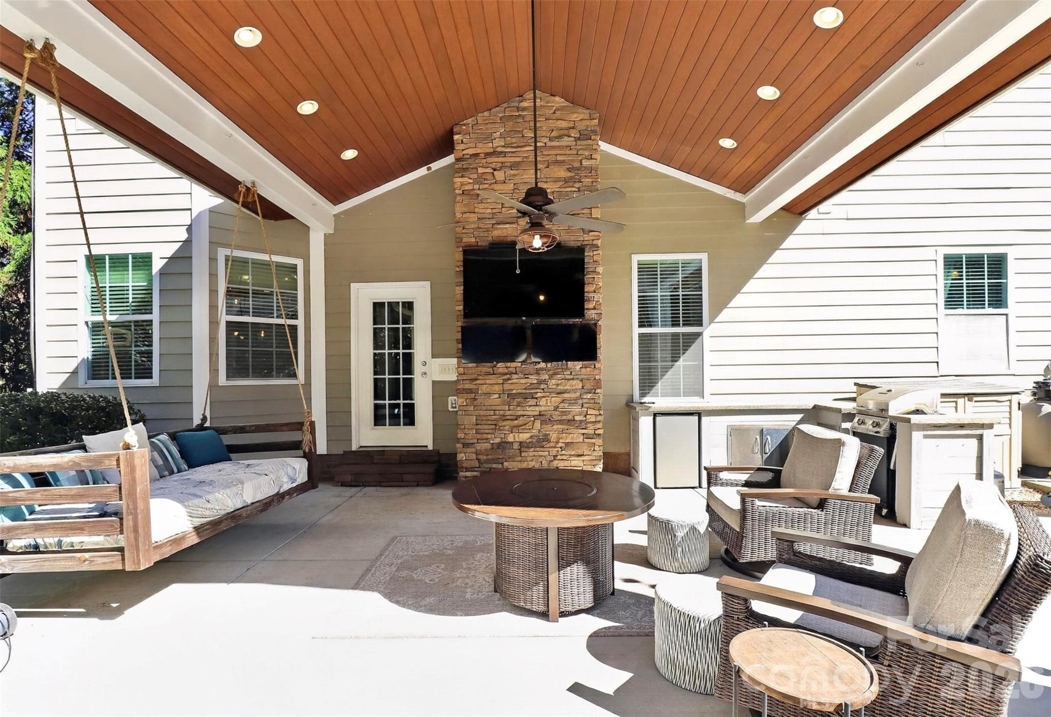 Single Family Residence at 1550 Millbridge Parkway, Waxhaw, photo 25 of 35