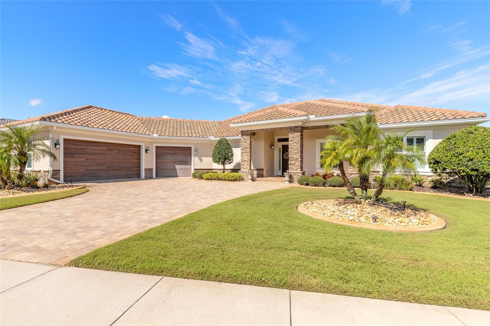 2813 PARADISO CT