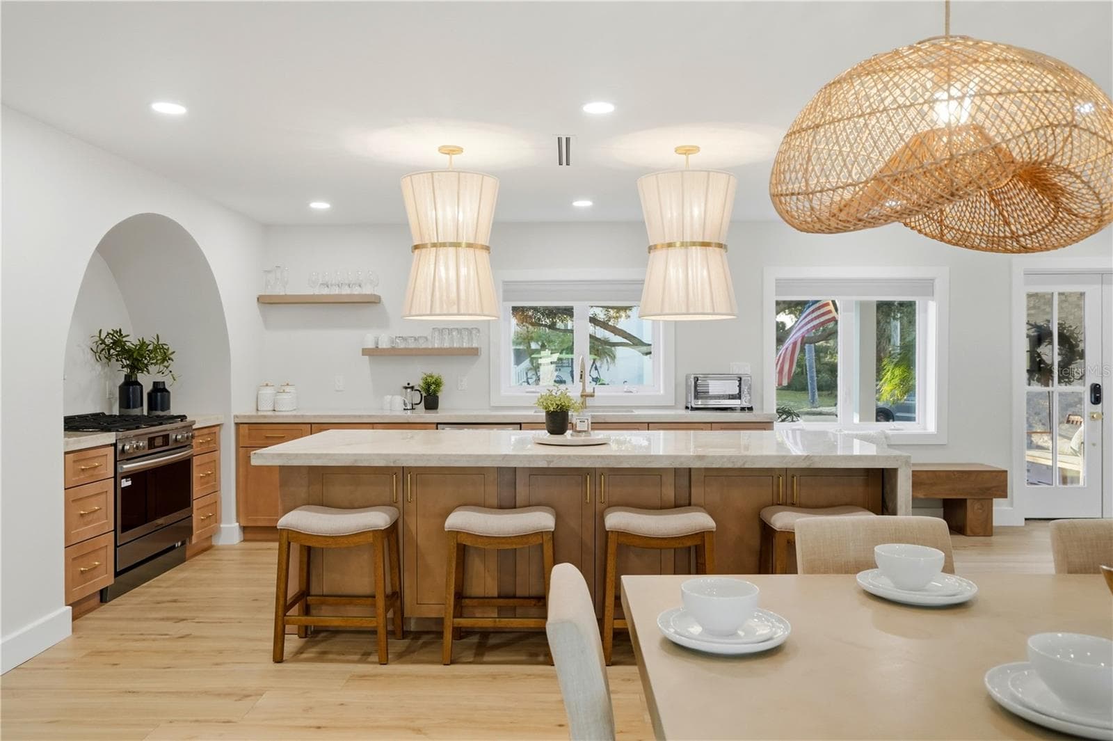 Single Family Residence at 107 PETERSON LN, PALM HARBOR, photo 12 of 39