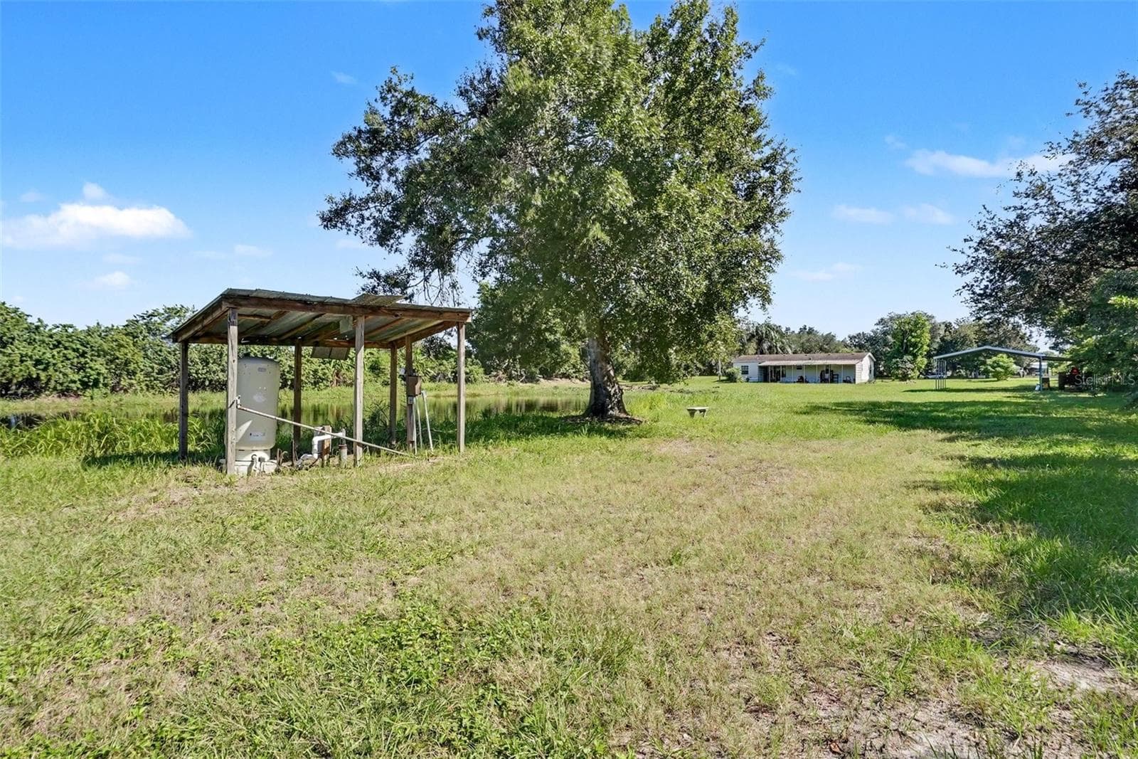 Manufactured Home at 12015 MESSLER RD, GIBSONTON, photo 26 of 37