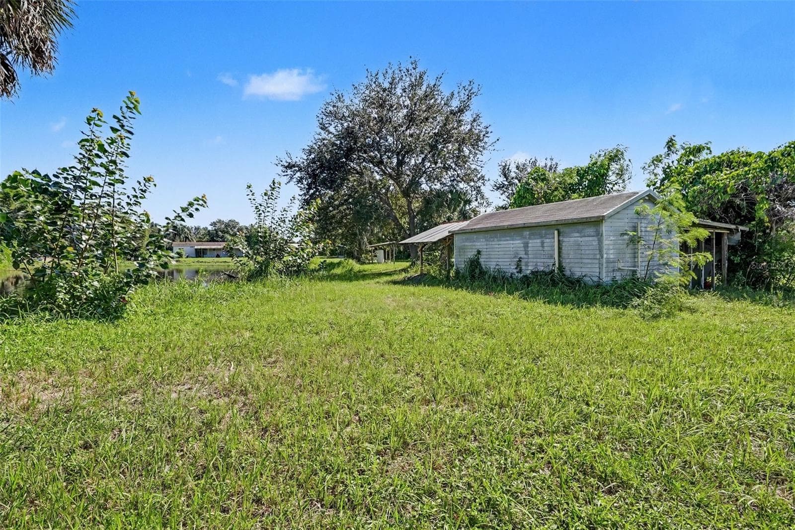 Manufactured Home at 12015 MESSLER RD, GIBSONTON, photo 27 of 37