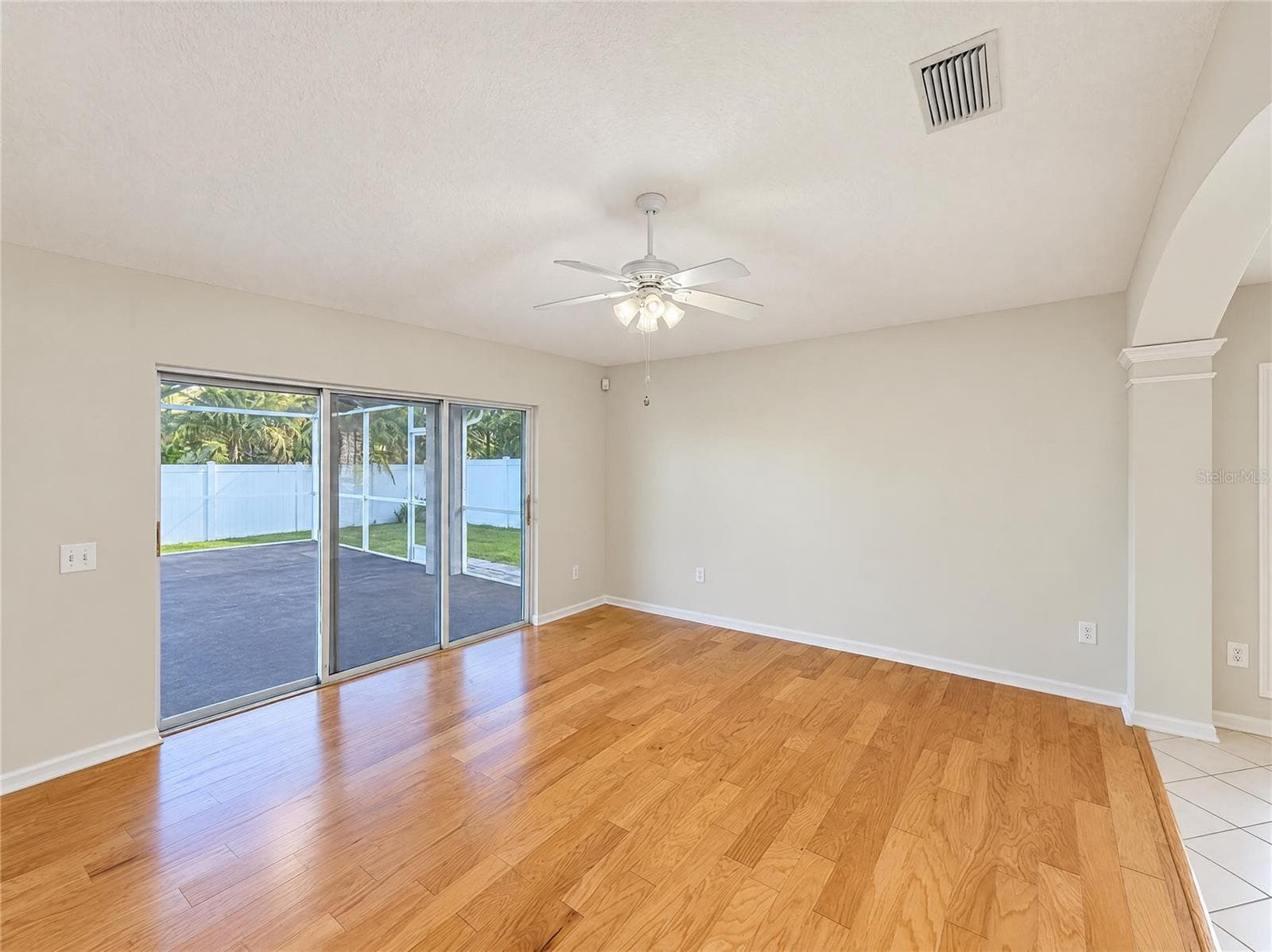 Single Family Residence at 30447 IVERSON DR, WESLEY CHAPEL, photo 3 of 36