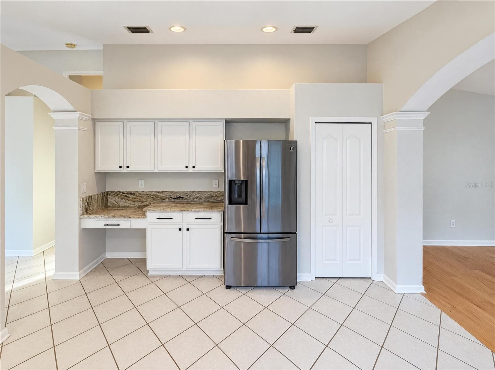 Single Family Residence at 30447 IVERSON DR, WESLEY CHAPEL, photo 10 of 36