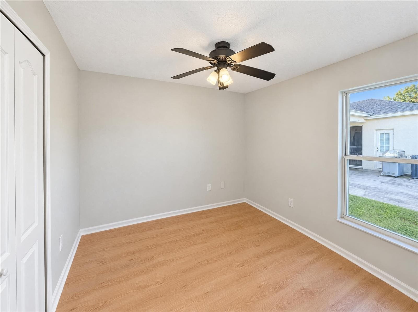 Single Family Residence at 30447 IVERSON DR, WESLEY CHAPEL, photo 24 of 36
