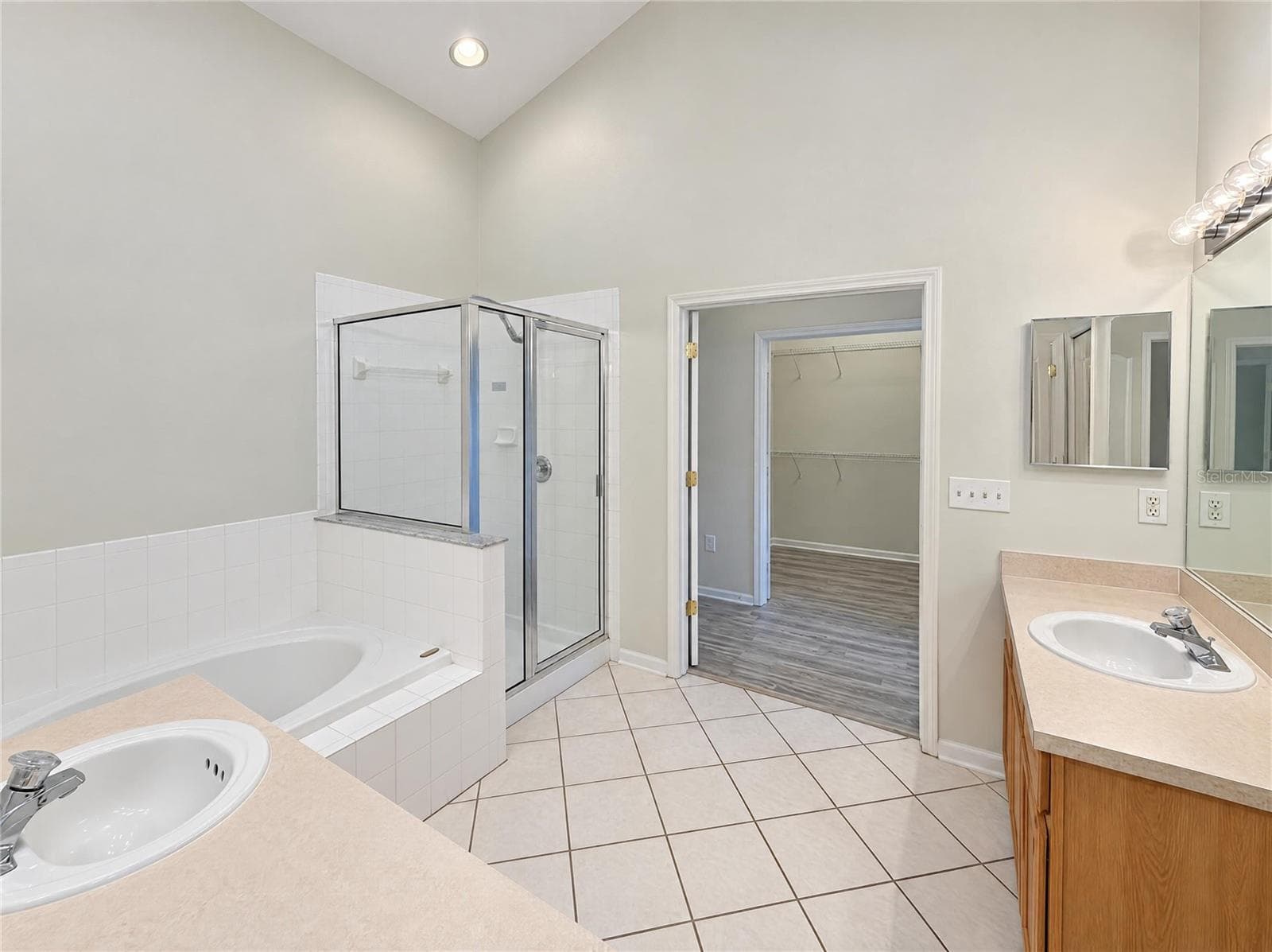 Single Family Residence at 30447 IVERSON DR, WESLEY CHAPEL, photo 26 of 36