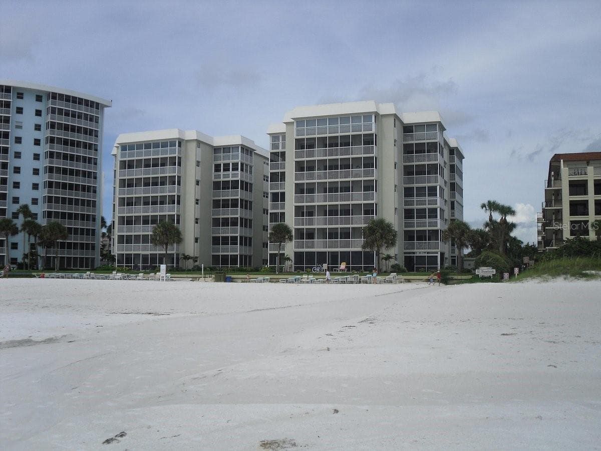 Condominium at 6310 MIDNIGHT PASS RD #403N, SARASOTA, photo 2 of 67