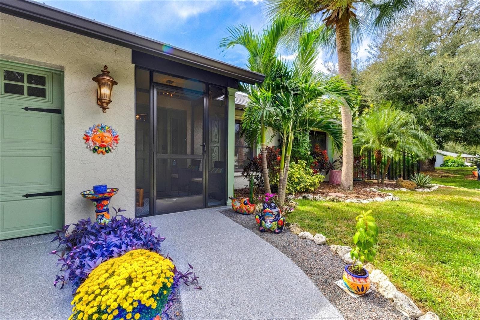 Single Family Residence at 4250 KING RICHARD LN, SARASOTA, photo 8 of 98