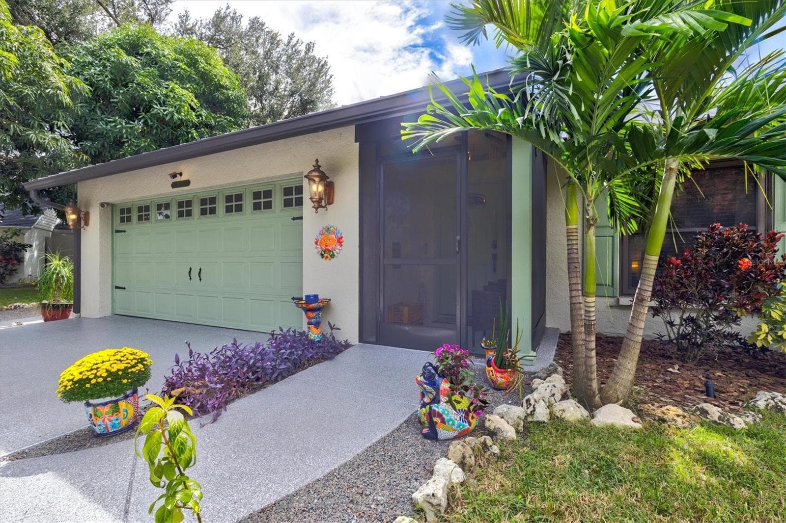 Single Family Residence at 4250 KING RICHARD LN, SARASOTA, photo 9 of 98