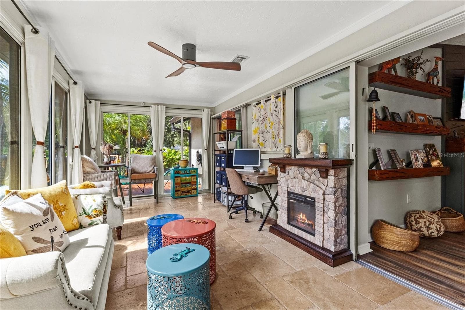 Single Family Residence at 4250 KING RICHARD LN, SARASOTA, photo 43 of 98