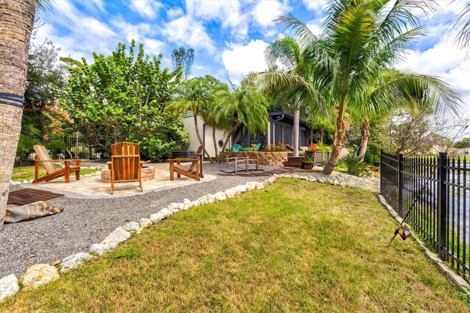 Single Family Residence at 4250 KING RICHARD LN, SARASOTA, photo 75 of 98