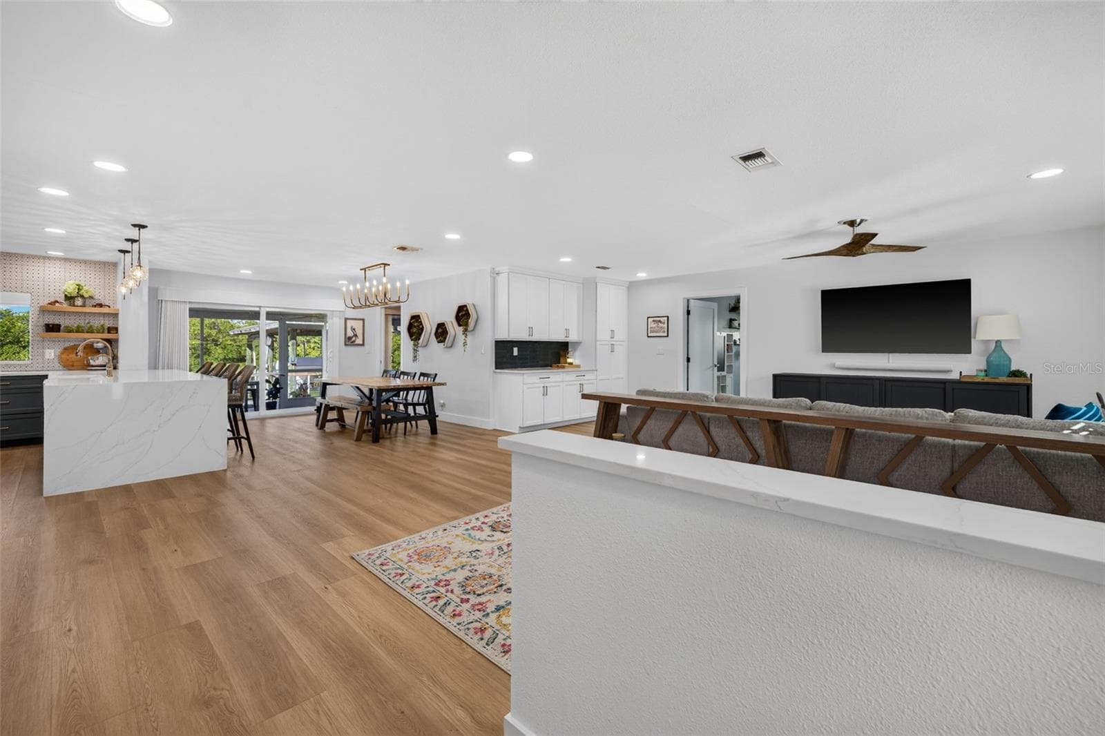 Single Family Residence at 4606 BAY CREST DR, TAMPA, photo 17 of 57