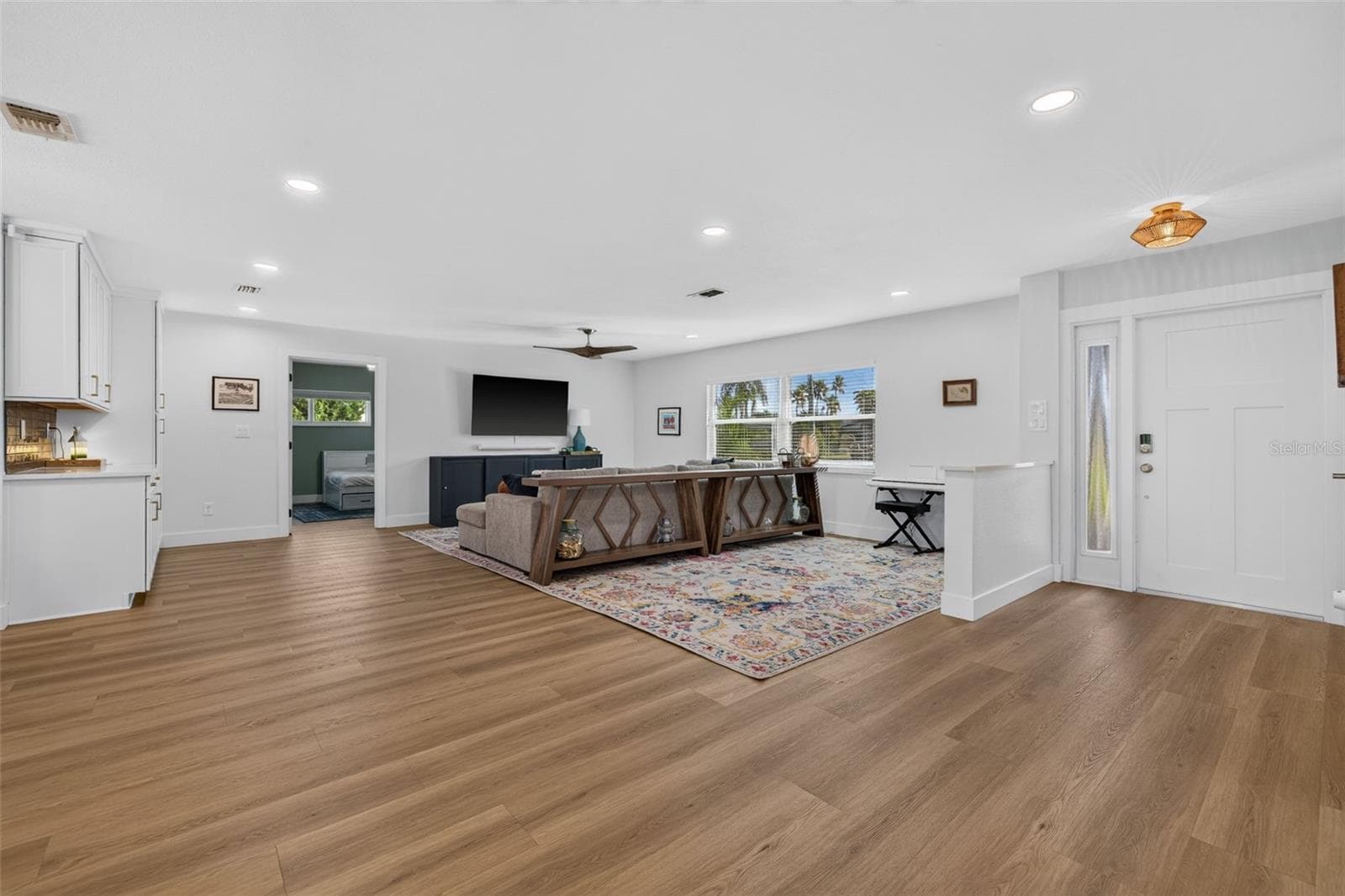 Single Family Residence at 4606 BAY CREST DR, TAMPA, photo 18 of 57