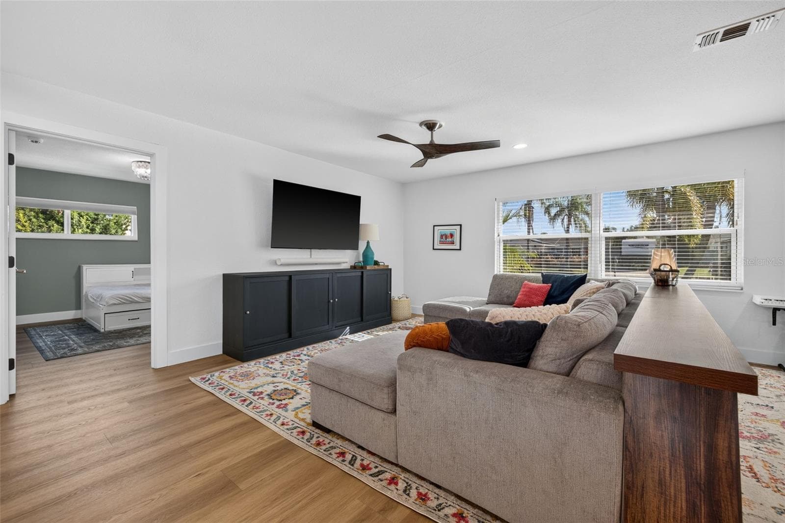 Single Family Residence at 4606 BAY CREST DR, TAMPA, photo 19 of 57
