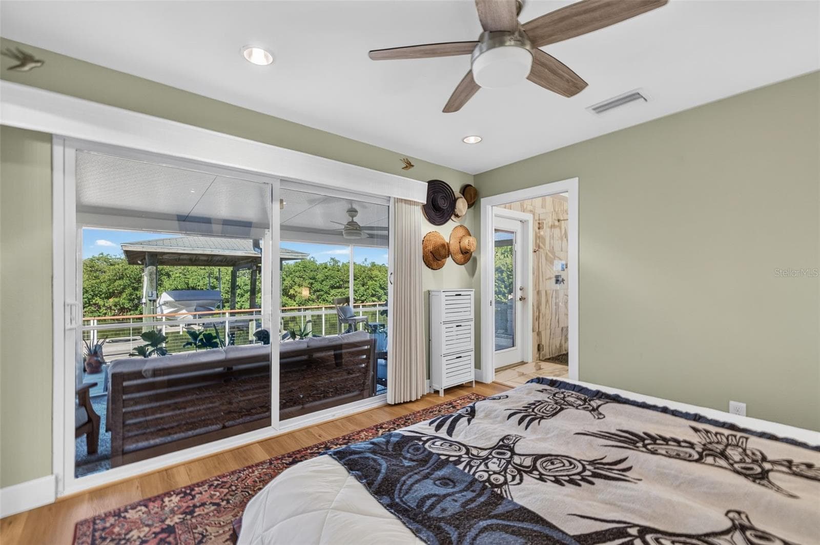 Single Family Residence at 4606 BAY CREST DR, TAMPA, photo 25 of 57
