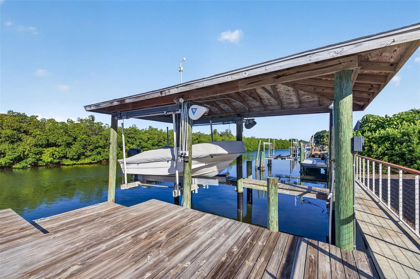 Single Family Residence at 4606 BAY CREST DR, TAMPA, photo 51 of 57