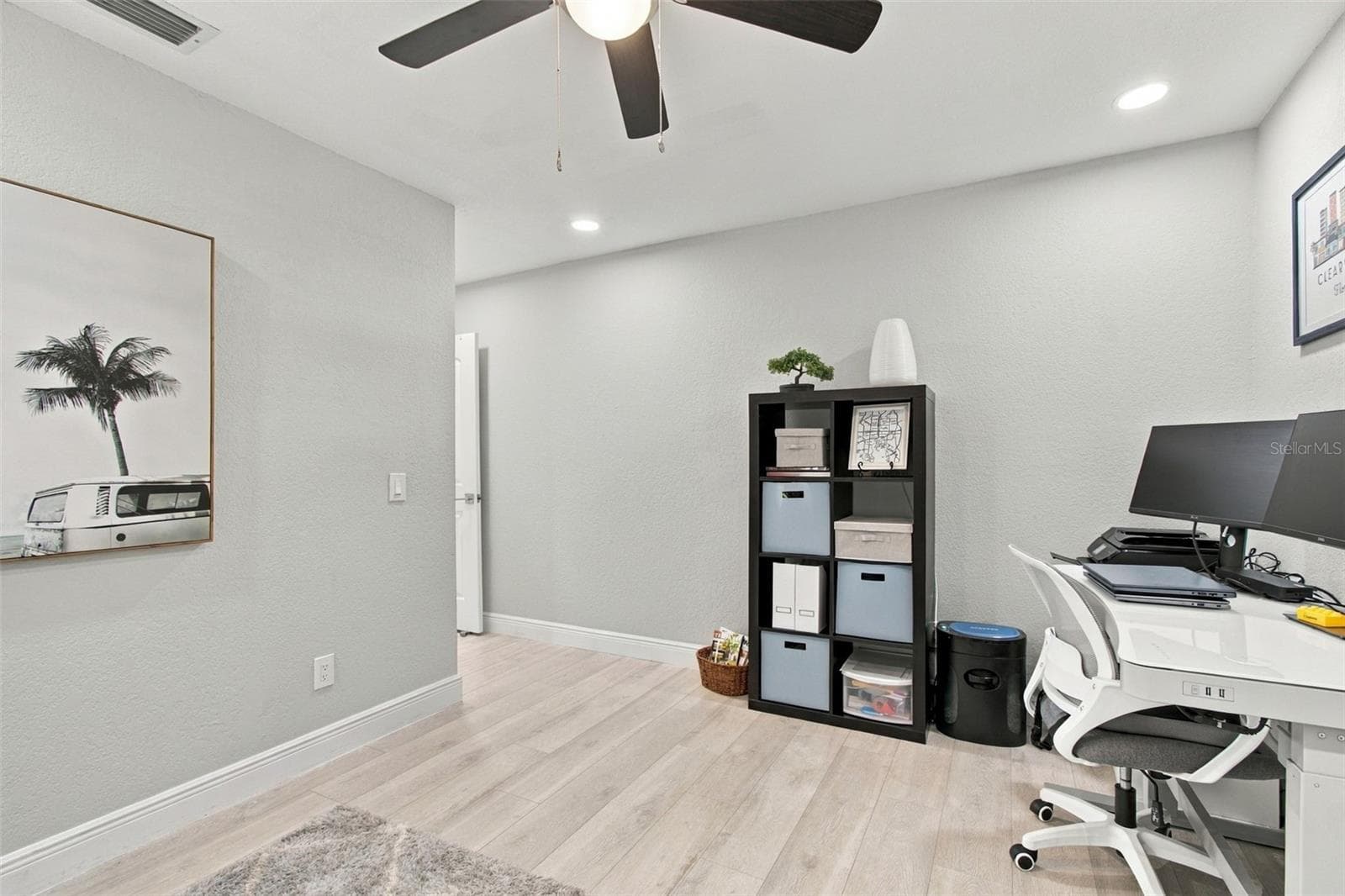 Single Family Residence at 2971 ST CROIX DR, CLEARWATER, photo 20 of 59
