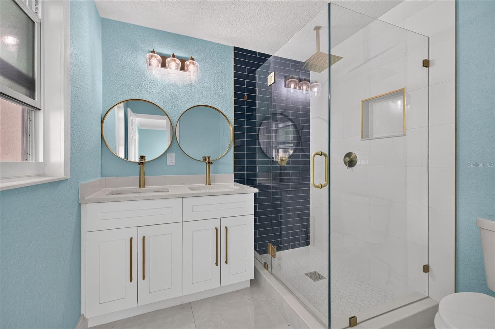 Single Family Residence at 4643 BAY CREST DR, TAMPA, photo 32 of 49