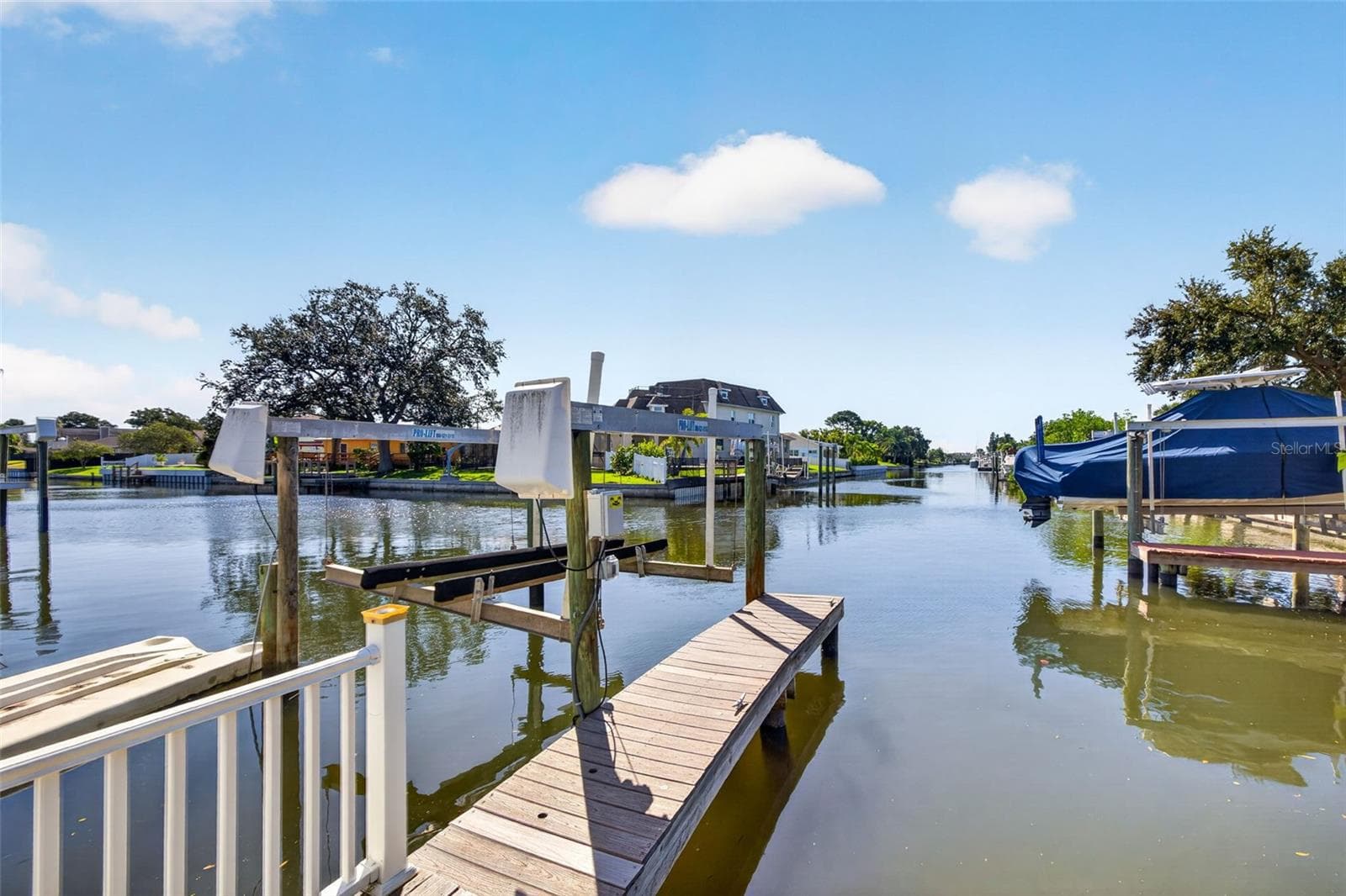 Single Family Residence at 4643 BAY CREST DR, TAMPA, photo 42 of 49
